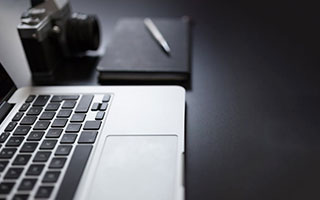 开云体育官方入口-逆境中的明星：战胜伤病再创新高，在逆境中获得成功的名人