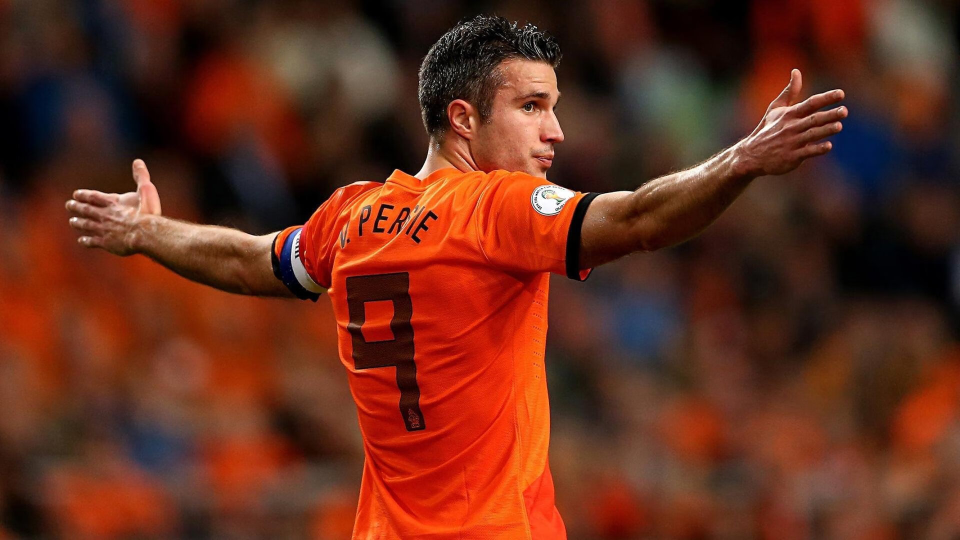 葡萄牙骑手吉尔贝托·费利佩在2024年全国工作马术锦标赛中获得大师组铜牌,表现出色。